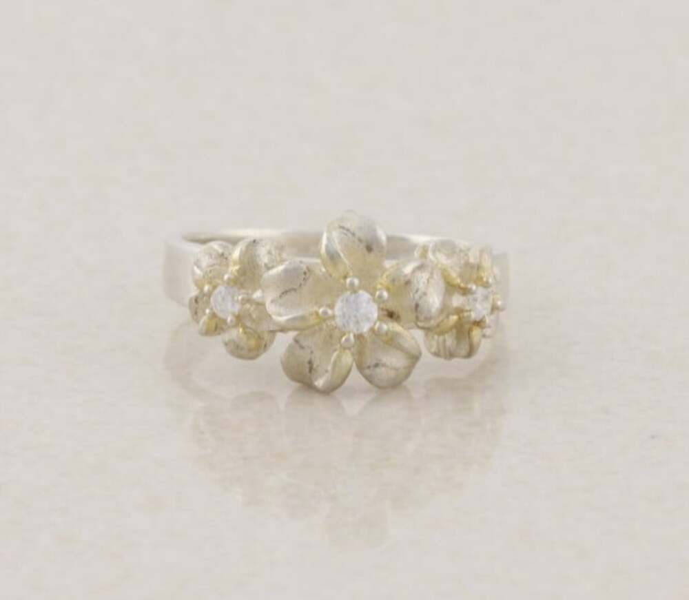 Sterling Silver Cubic Zirconia Plumeria Ring Size 5 1/4